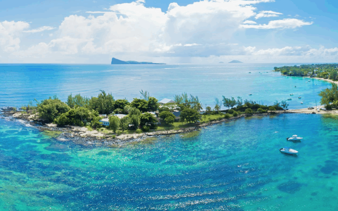 PEREYBERE – Exceptional luxury short-term rental on the waterfront