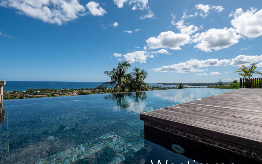 TAMARIN – Duplex apartment with breathtaking ocean views