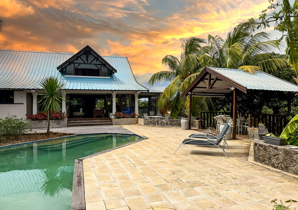 TAMARIN – Grande villa familiale avec sous-sol aménageable et piscine