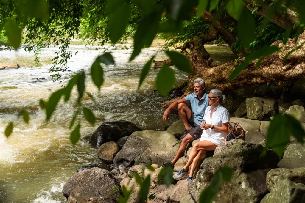 Au bord de la Grande Rivière Sud-Est, près d’Anahita Beau Champ, île Maurice