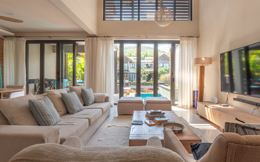RIVIERE NOIRE – 3-bedroom duplex for sale with boat dock