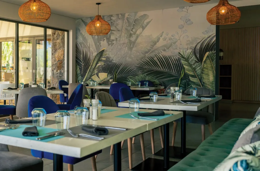 Restaurant of the La Pointe clubhouse, Pointe aux Canonniers, Mauritius