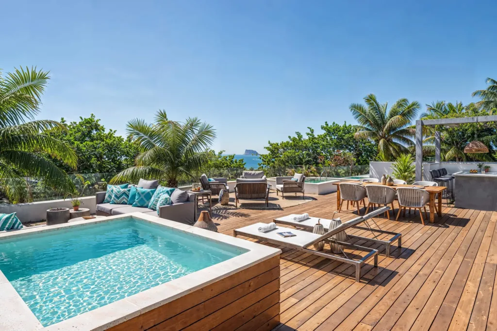 Roof terrace of a penthouse with pool, La Pointe, Grand Baie, Mauritius (illustration)