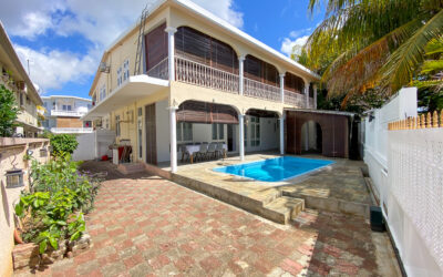 PEREYBERE – À louer Villa contemporaine avec piscine