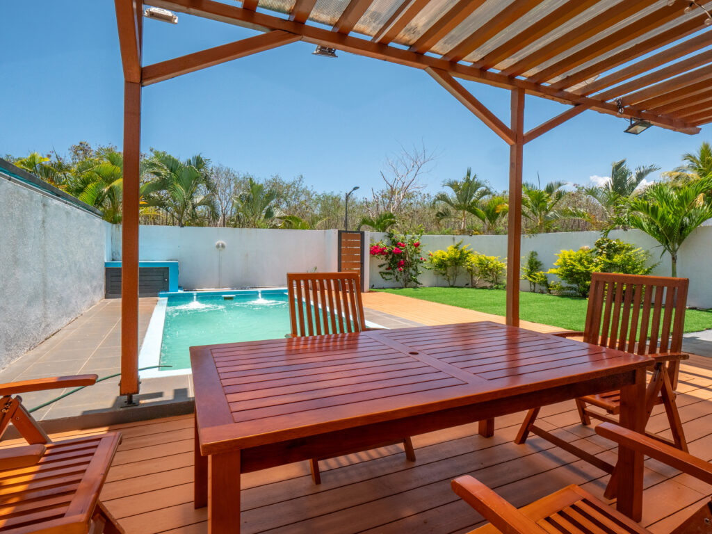 Maison 3 chambres à louer à Flic en Flac avec piscine et jardin – Westimmo